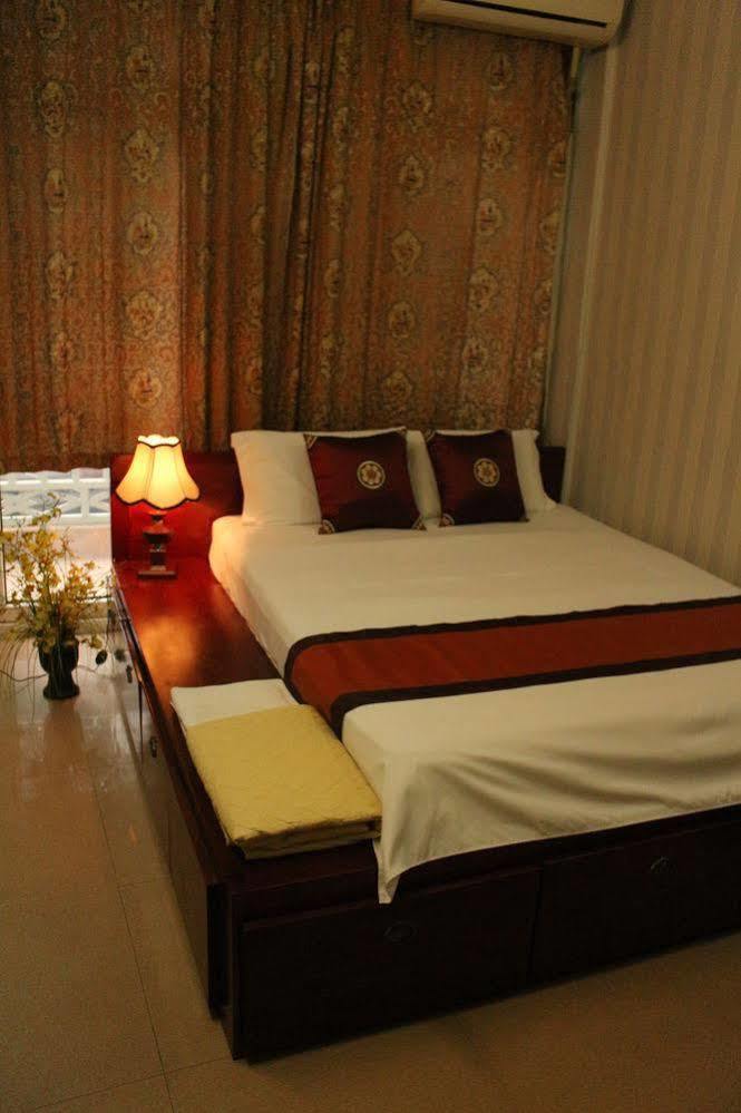 Oyo 376 A Dong Hotel Hanoi Zewnętrze zdjęcie